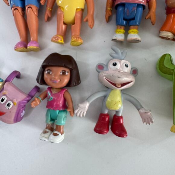 Nickelodeon Dora the Explorer Figures Mixed Lot Of 9 Figurines - Picture 4 of 5